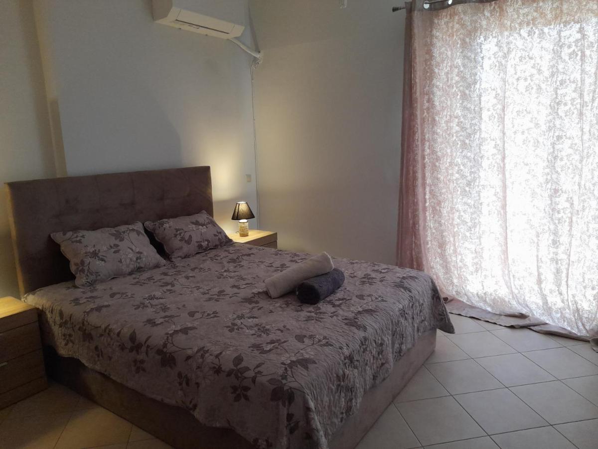 Ιδανικό Διαμέρισμα Δίπλα Στο Μετρό, Ανάμεσα Στο Κέντρο Και Τη Παραλία Athen Eksteriør billede