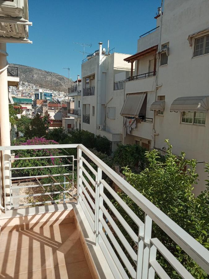 Ιδανικό Διαμέρισμα Δίπλα Στο Μετρό, Ανάμεσα Στο Κέντρο Και Τη Παραλία Athen Eksteriør billede