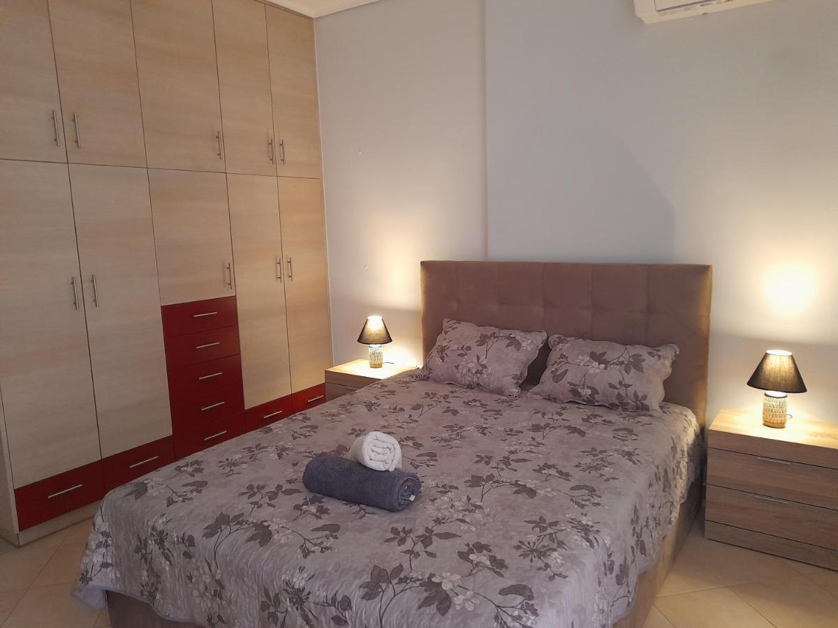 Ιδανικό Διαμέρισμα Δίπλα Στο Μετρό, Ανάμεσα Στο Κέντρο Και Τη Παραλία Athen Eksteriør billede